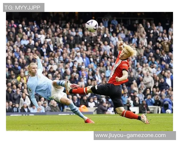 英超激战:曼联3-0战胜皇马乌龙球成比赛转折点引发热议