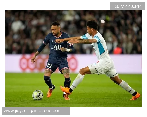 足总杯精彩对决曼联大胜巴黎圣日耳曼乌龙球引爆全场热情与十大进球回顾