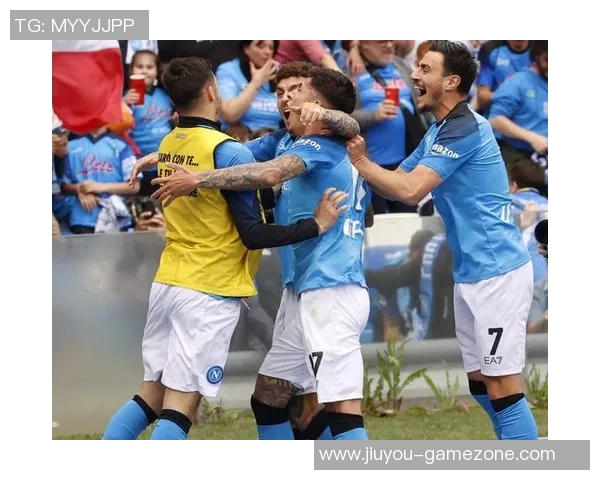 意甲精彩对决那不勒斯与多特蒙德战成平局绝杀瞬间点燃全场激情