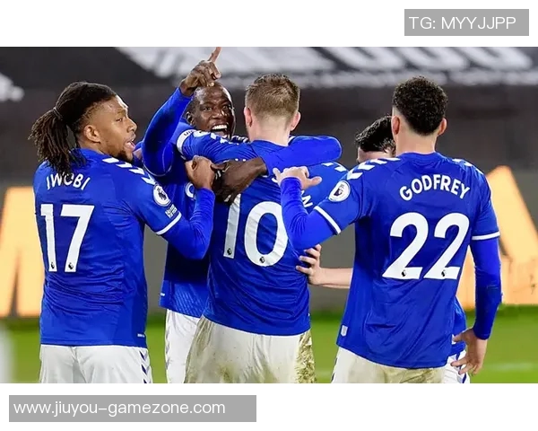 国王杯激战曼城与巴黎圣日耳曼战平全场焦点瞬间回顾