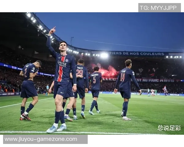 英超惊现冷门巴黎圣日耳曼与国米战平引发全场震惊