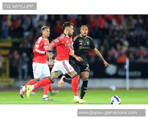 国王杯激战本菲卡与阿森纳平局点球大战引发全场狂欢